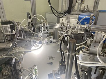 connector manufacturer